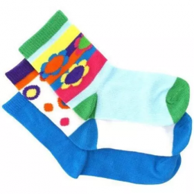 Fruit of the Loom Toddler Girl's Socks - 3 Pairs