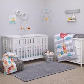 Disney Winnie The Pooh Best Friends 4 Piece Crib Set