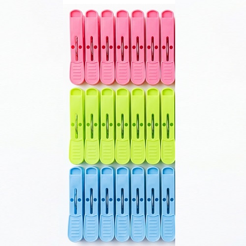 Plastic Clothing Pegs – Multi Pack